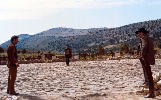 İyi, Kötü Ve Çirkin Fotoğrafları 130