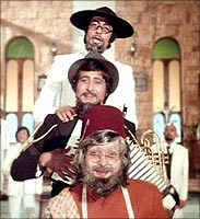 Amar Akbar Anthony Fotoğrafları 3