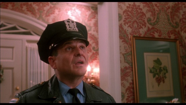 Evde Tek Başına Fotoğrafı