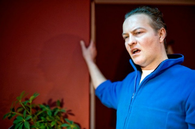 A Spanking In Paradise Fotoğrafı