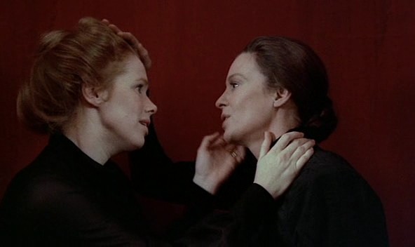 Çığlıklar ve Fısıltılar Fotoğrafı