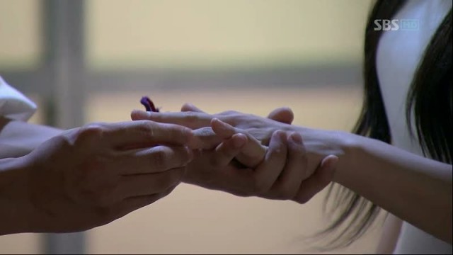 Kız Arkadaşım Dokuz Kuyruklu Bir Tilki Fotoğrafı