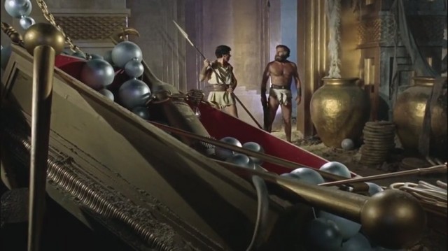 Altın Postlu Cengaver Fotoğrafı