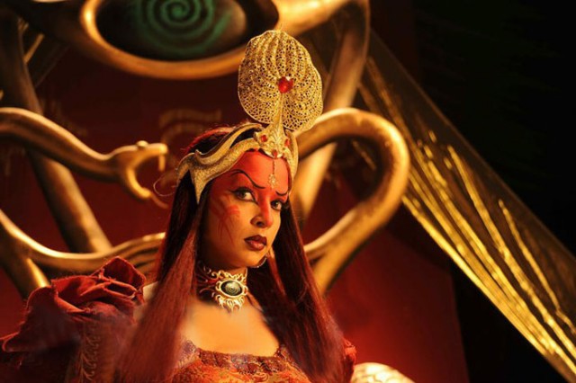 Anaganaga O Dheerudu Fotoğrafı