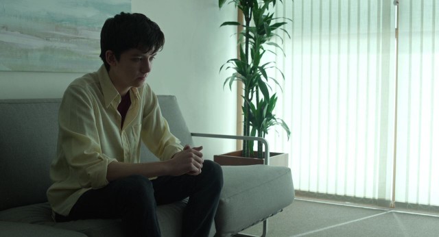 Bayan Peregrine'in Tuhaf Çocukları Fotoğrafı