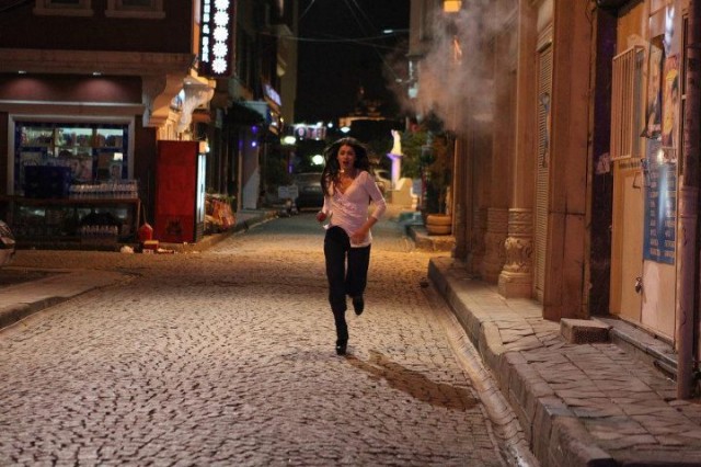 Uçurum Sezon 1 Fotoğrafı
