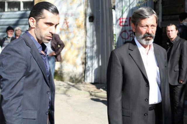 Uçurum Sezon 1 Fotoğrafı