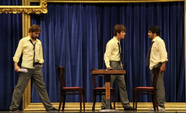 İnsanlar Alemi Fotoğrafı