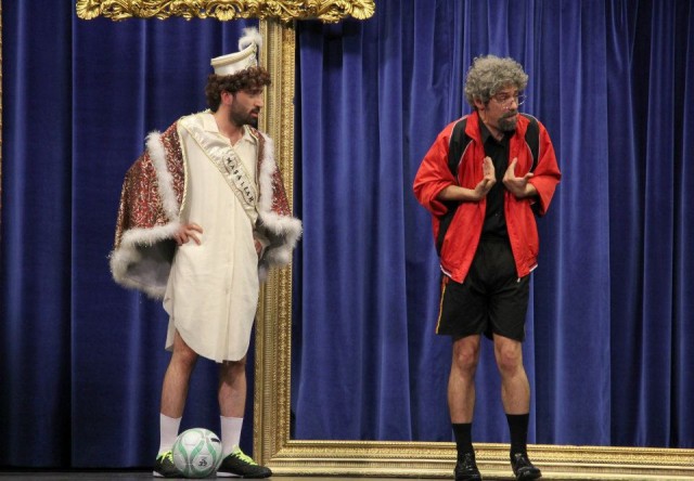 İnsanlar Alemi Fotoğrafı