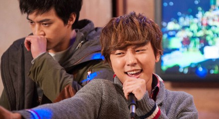 Flower Boy Next Door Fotoğrafı