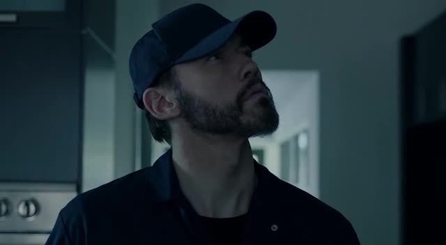 Karanlık Gerçek Fotoğrafı