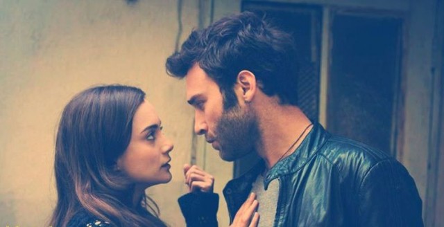 Bir Aşk Hikayesi Sezon 1 Fotoğrafı