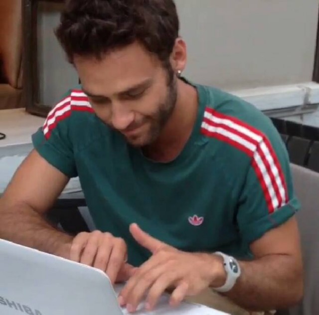 Bir Aşk Hikayesi Sezon 1 Fotoğrafı