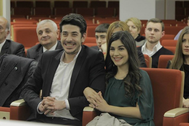 Beni Böyle Sev Fotoğrafı