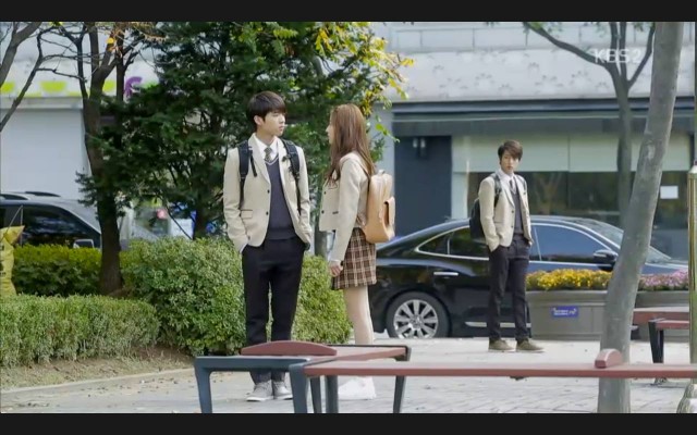 Hi! School - Love On Fotoğrafı