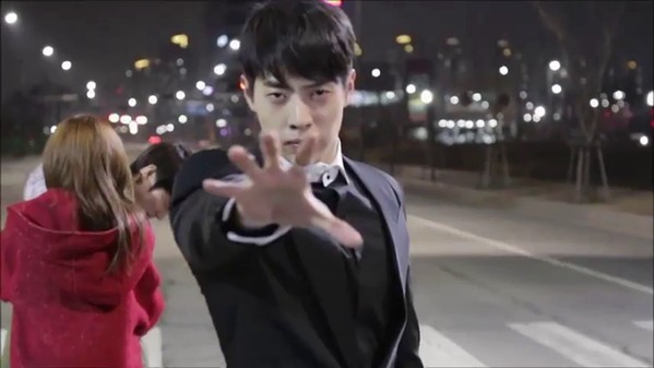 Hi! School - Love On Fotoğrafı