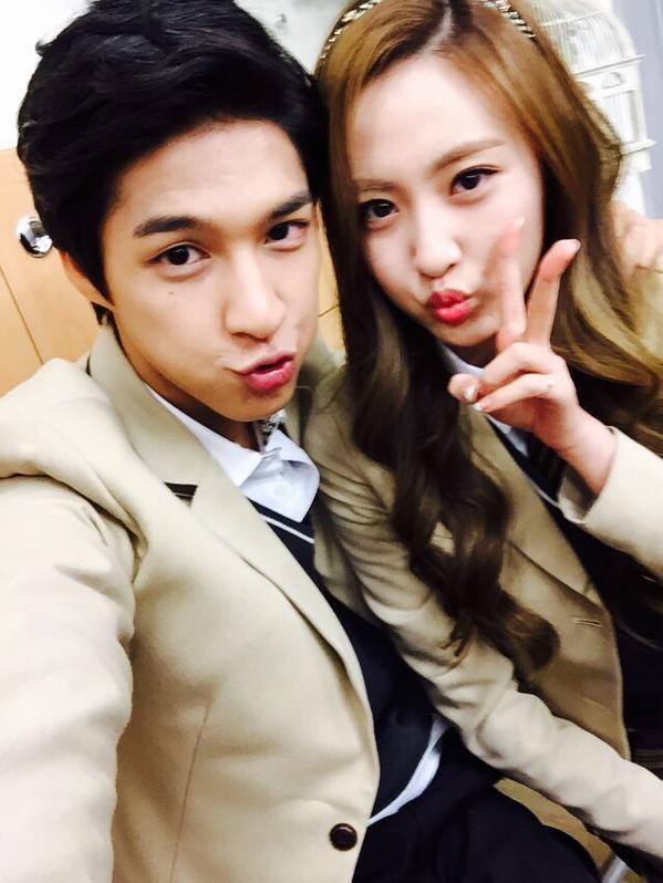 Hi! School - Love On Fotoğrafı