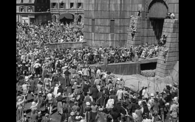 İki Şehrin Hikayesi Fotoğrafı