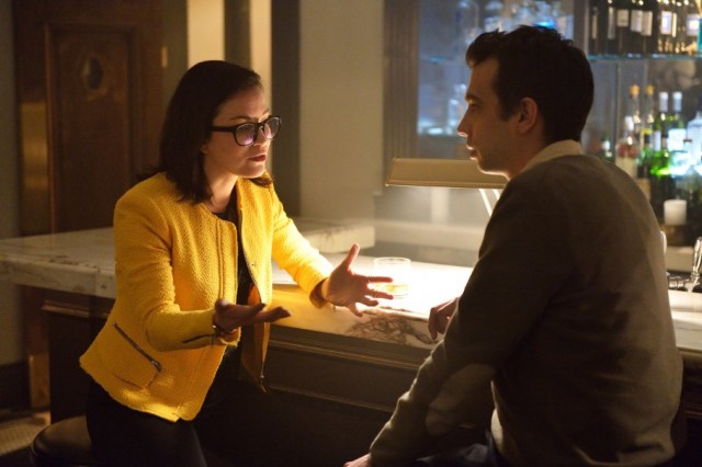 Man Seeking Woman Fotoğrafları 3