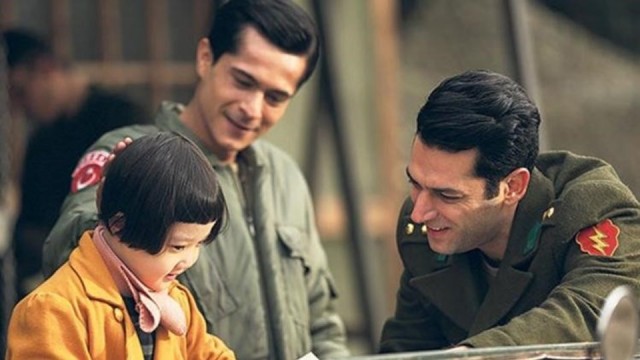Ayla Fotoğrafı