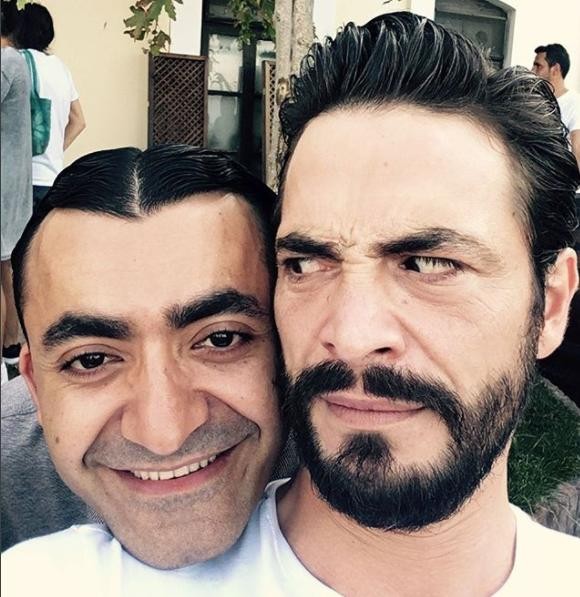 Ailecek Şaşkınız Fotoğrafı