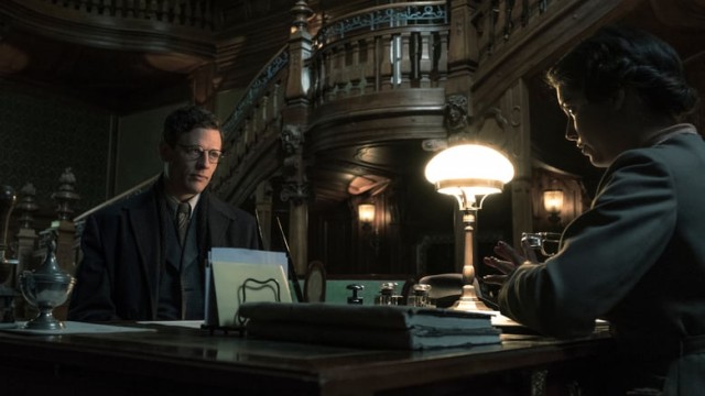 Mr. Jones Fotoğrafı