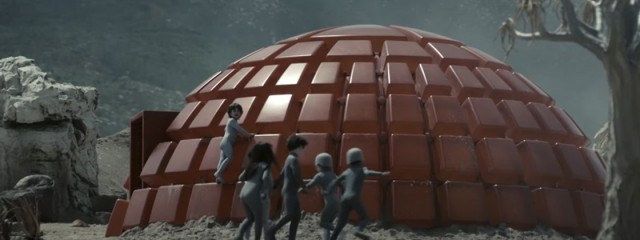 Raised by Wolves Fotoğrafı