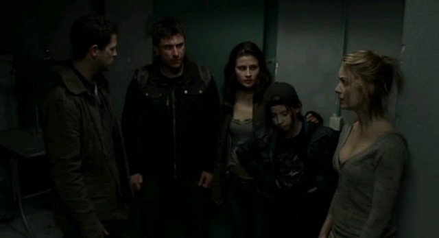 Against The Dark Fotoğrafı