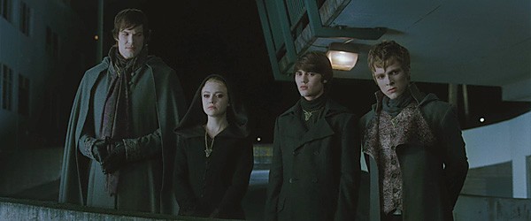 Alacakaranlık Efsanesi: Tutulma Fotoğrafı