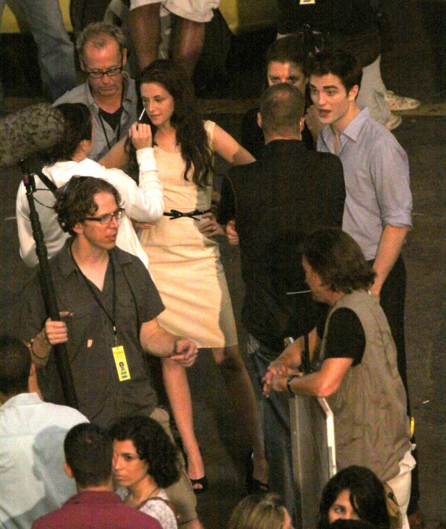 Alacakaranlık Efsanesi: Şafak Vakti Bölüm 1 Fotoğrafı