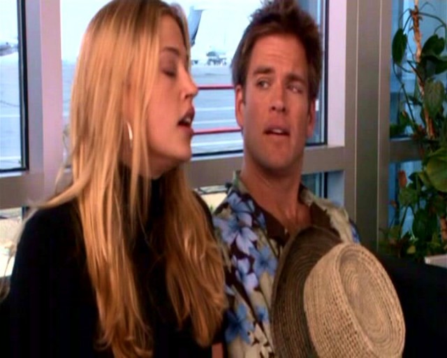 O Bir Bakire Fotoğrafı