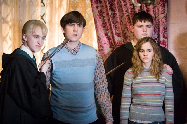 Harry Potter ve Zümrüdüanka Yoldaşlığı Fotoğrafı