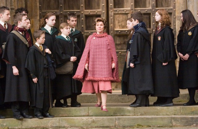 Harry Potter ve Zümrüdüanka Yoldaşlığı Fotoğrafı