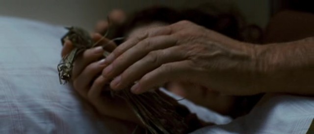 Tepedeki Mezarlık Fotoğrafı