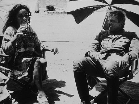 Rommel'e Baskın fotoğrafı