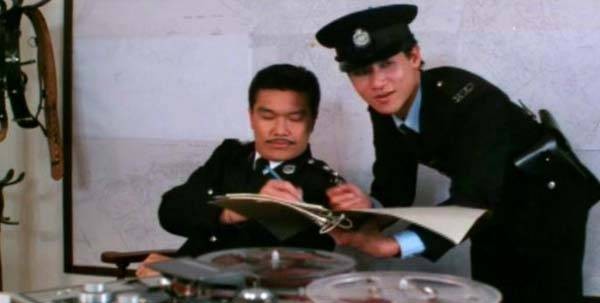 Where's Offıcer Tuba Fotoğrafı