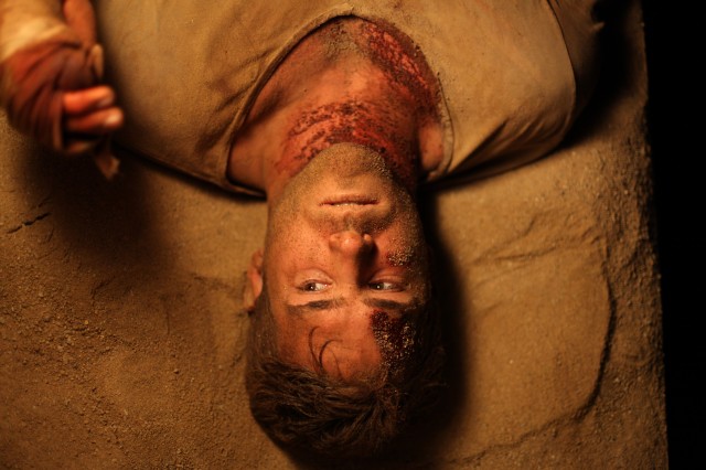 Toprak Altında Fotoğrafı