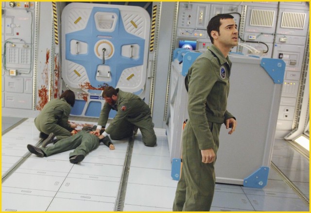 Defying Gravity Fotoğrafı