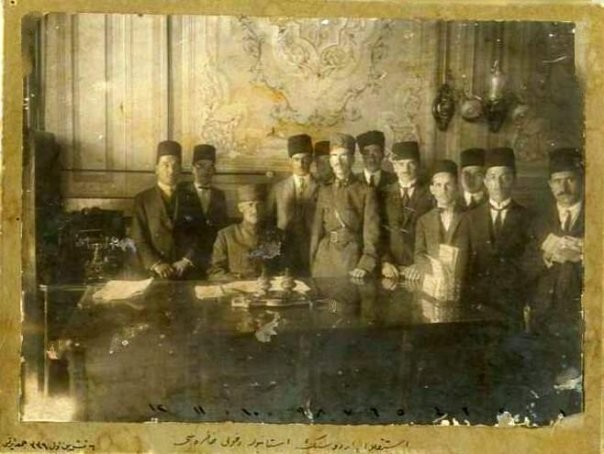 Saat Kaç? Fotoğrafı