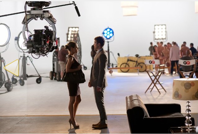 Arkadaştan Öte Fotoğrafı