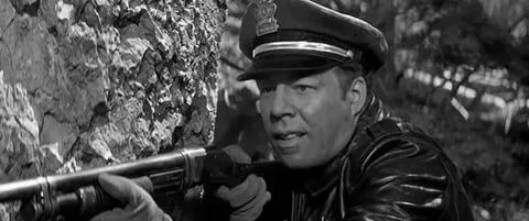 Yalnız Ve Cesur Fotoğrafı