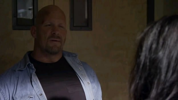 Tehlikeli Yabancı fotoğrafı