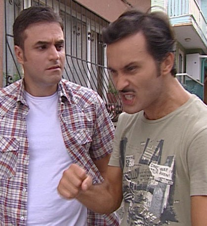 Geniş Aile Fotoğrafı