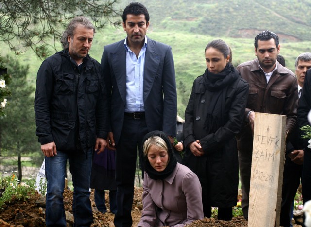 Ezel Fotoğrafı